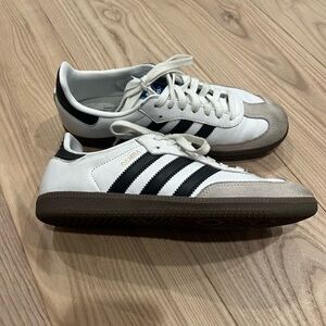 Adidas Samba
